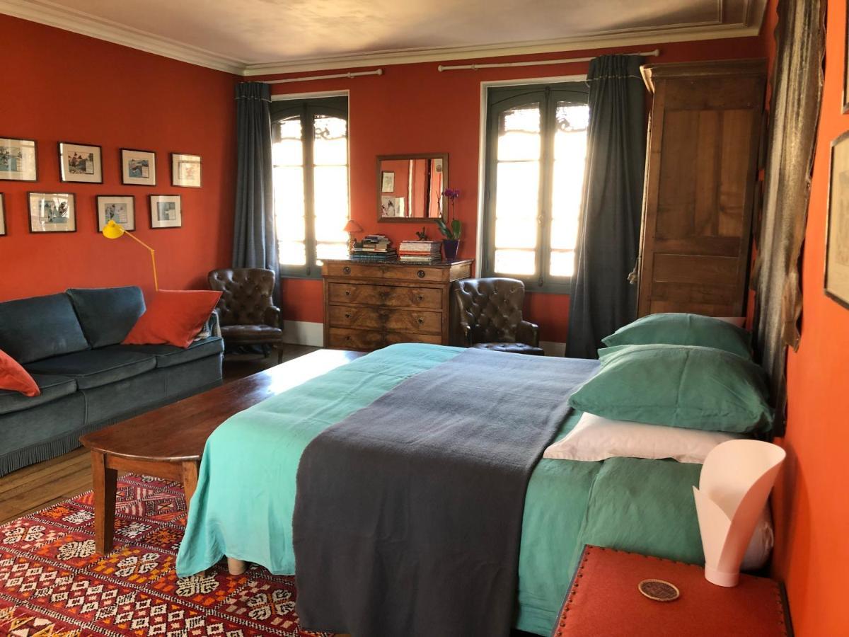 Bed In Versailles - Villa De La Piece D'Eau Des Suisses Exterior photo